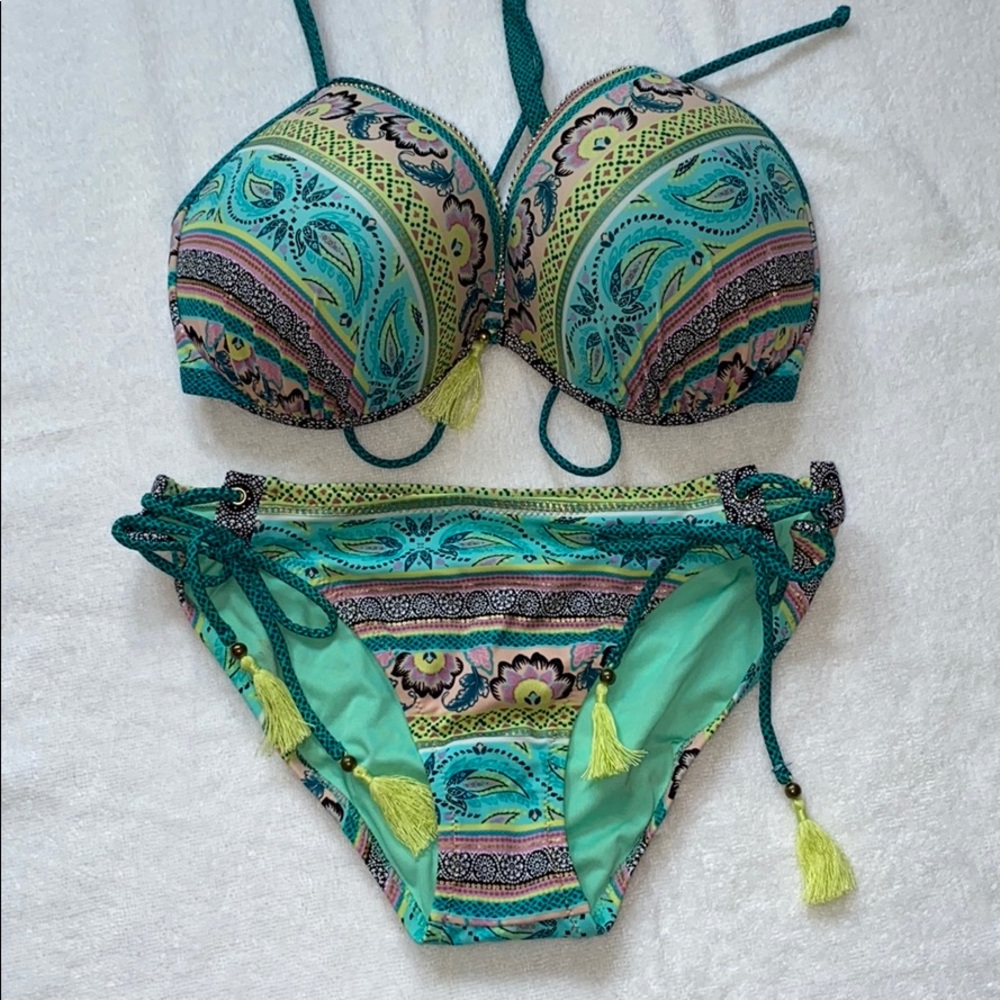 Shade & Shore brand bikini 36DD